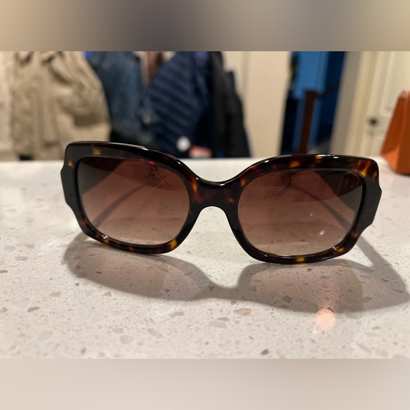 Tory Burch Sunglasses - Picture 2 of 7